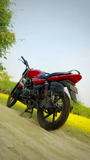 Bajaj Discover 135 2019 Red