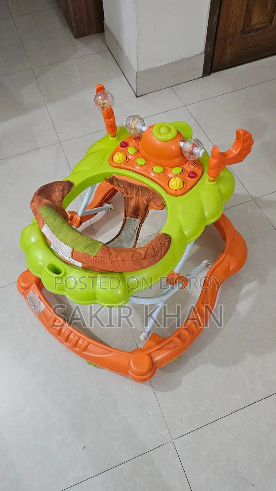 বেবি ওয়াকার