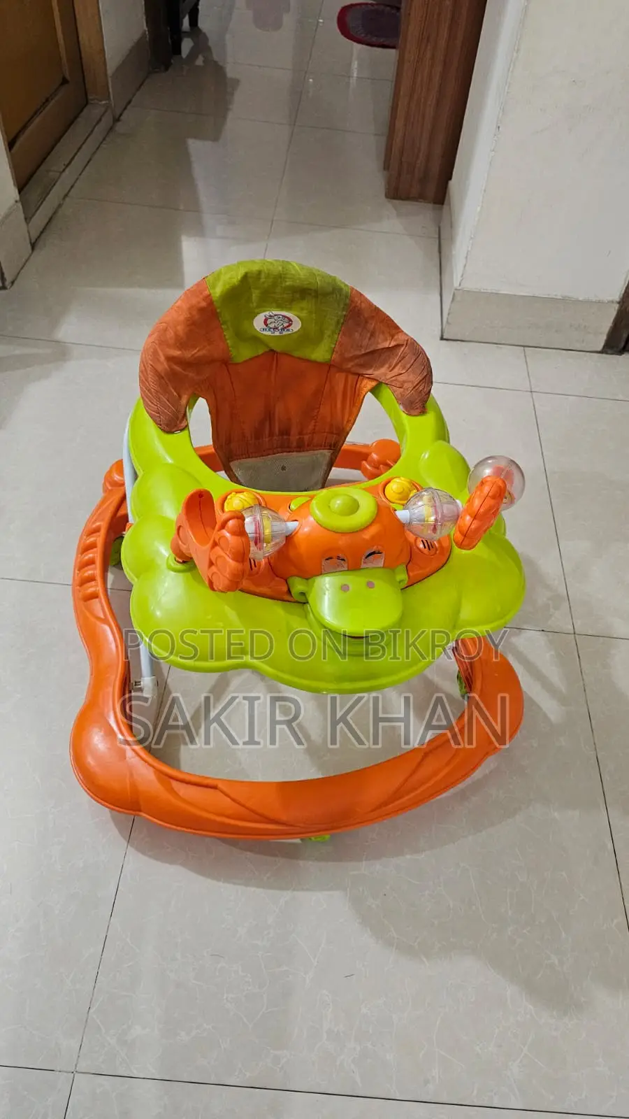 বেবি ওয়াকার