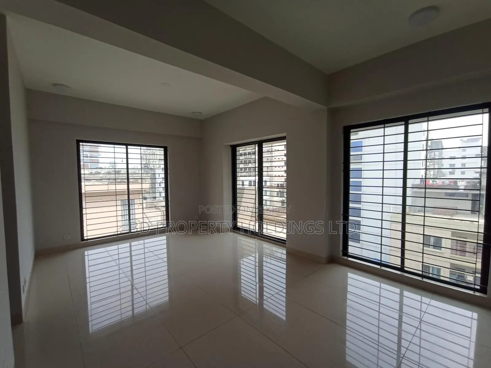 4bdrm Apartment in Basundhara for Rent