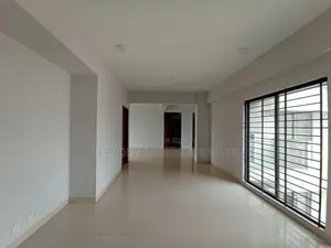 4bdrm Apartment in Basundhara for Rent