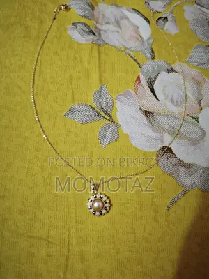 Pearl Ct Gold