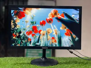 🔹 Samsung S19F350HNW Monitor Sell – Clear Display 💻