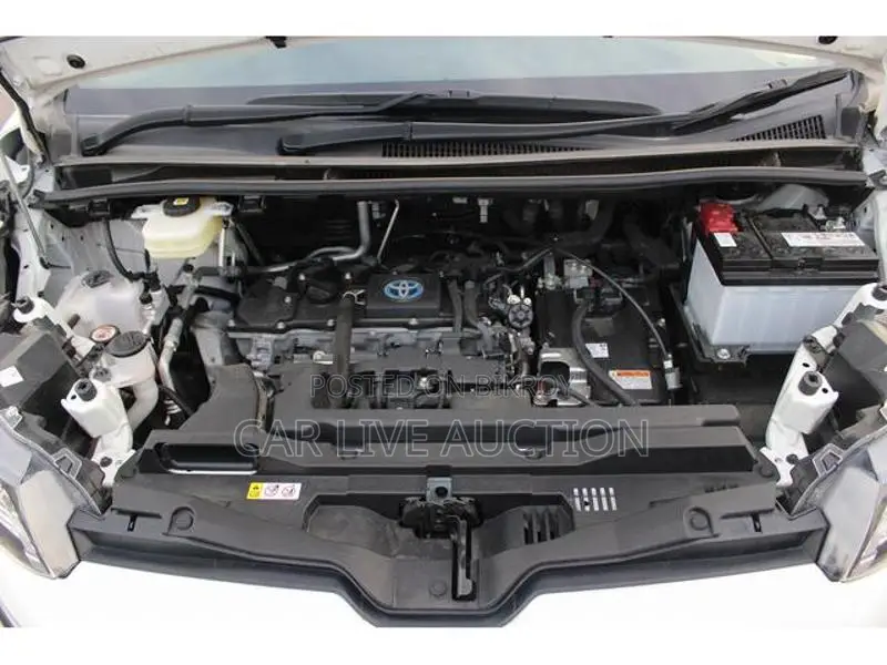 Toyota Noah Hybrid X pre order 2022