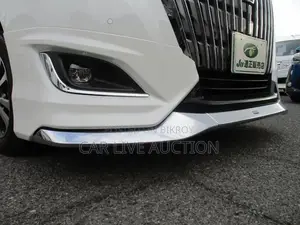 Toyota Esquire Hybrid GI pre-order 2021