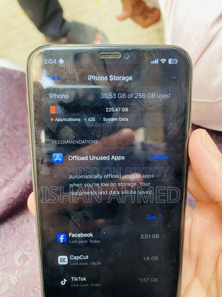 Apple iPhone 11 Pro Max (Used)