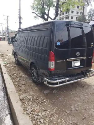 Toyota Hiace Super GL 2016