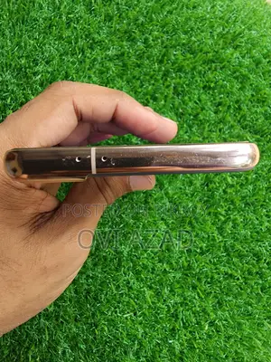 Samsung Galaxy S21 (Used)