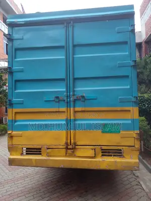 Tata 709 2016