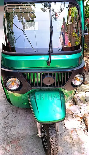 Battery-Operated Auto Car