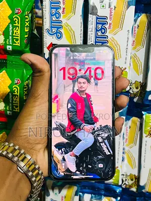 Apple iPhone 13 (Used)