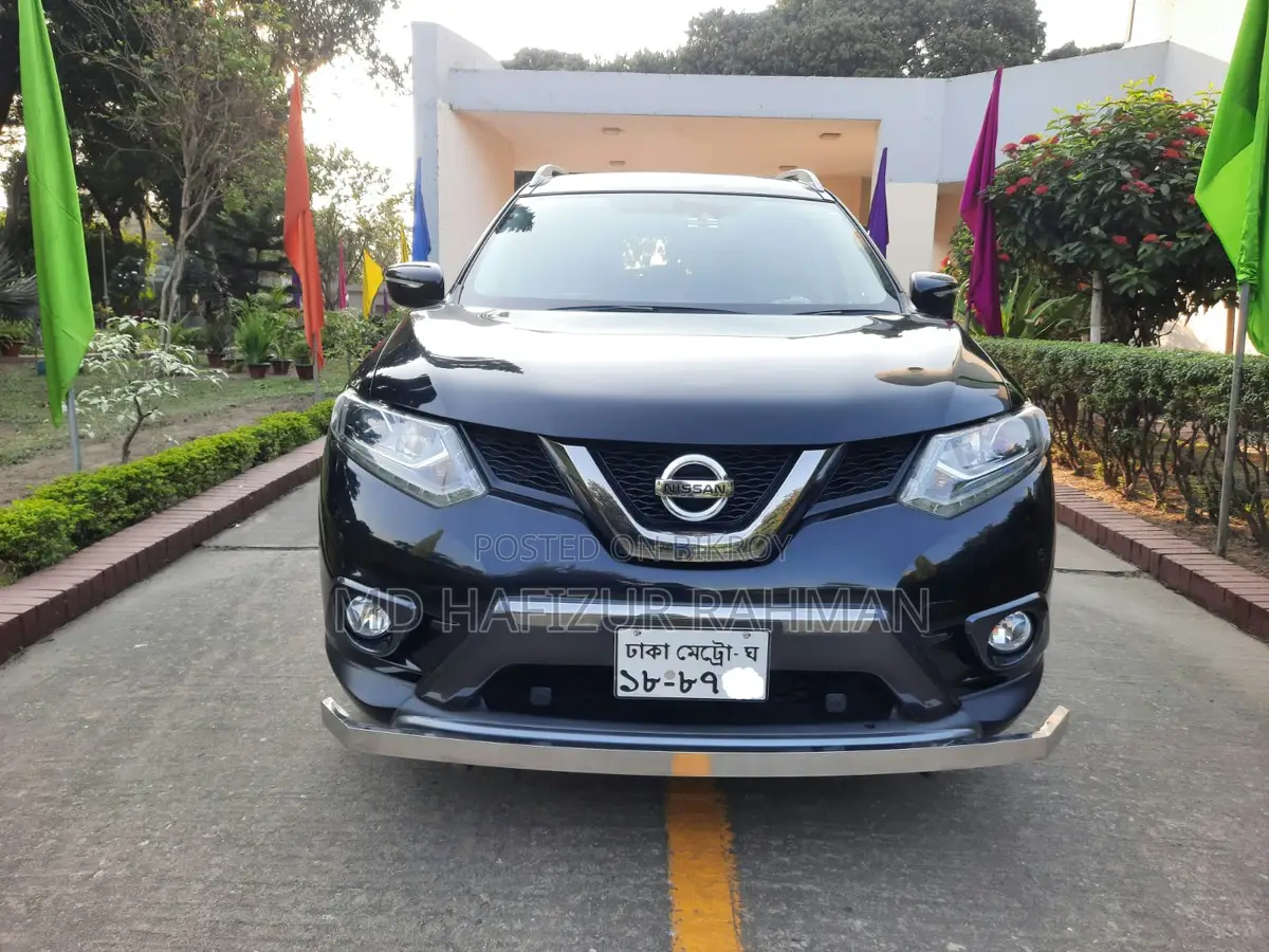 Nissan X-Trail 2.0 Hybrid FWD 2016 Black