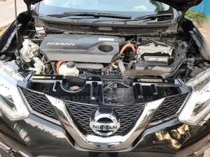 Nissan X-Trail 2.0 Hybrid FWD 2016 Black