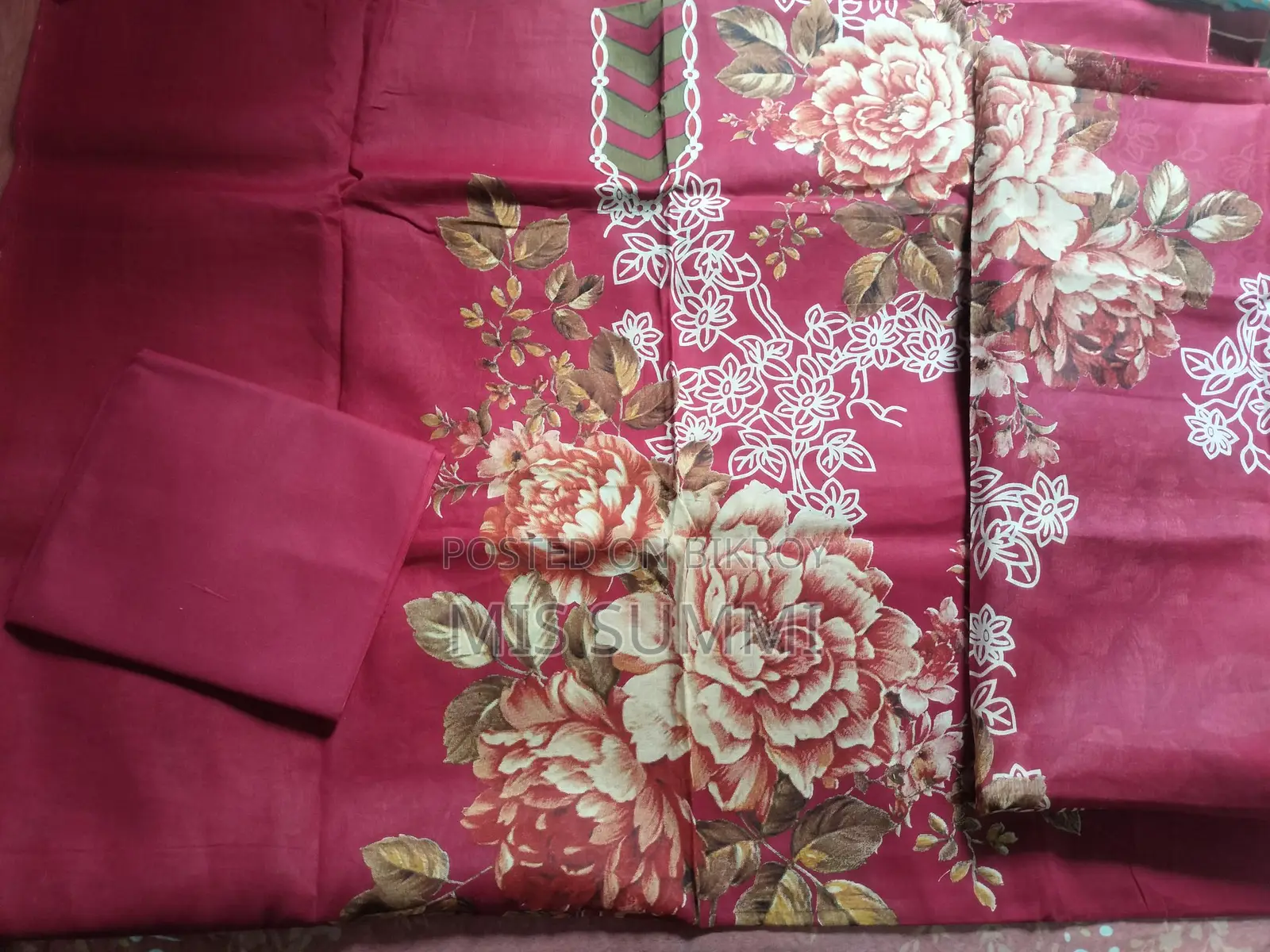 Beautiful Three-Piece Sale at Low Prices