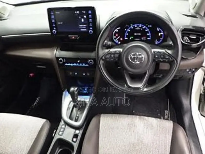 Toyota Yaris Cross HYBRID Z LEATHER PKG 2021