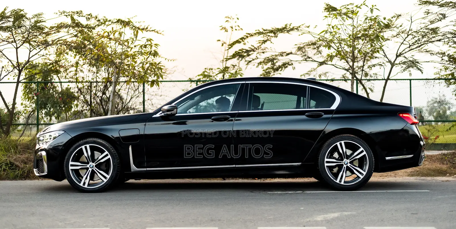 BMW 745LE 7 Series 2019