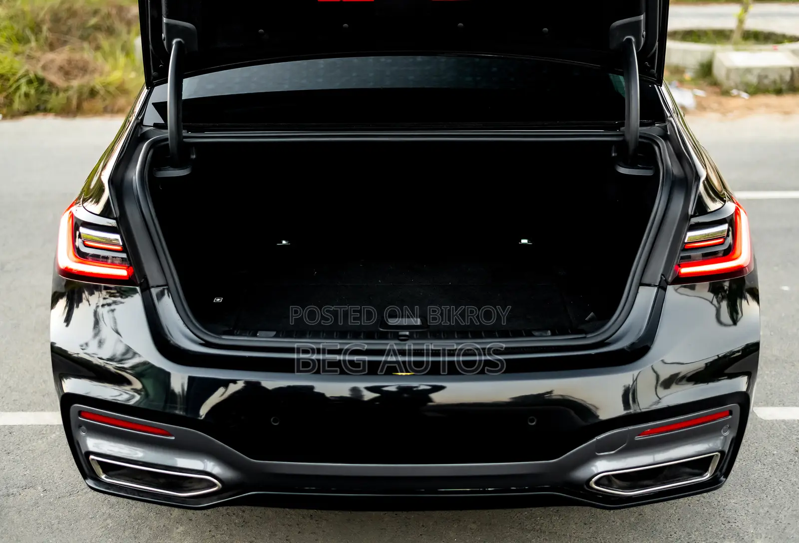 BMW 745LE 7 Series 2019