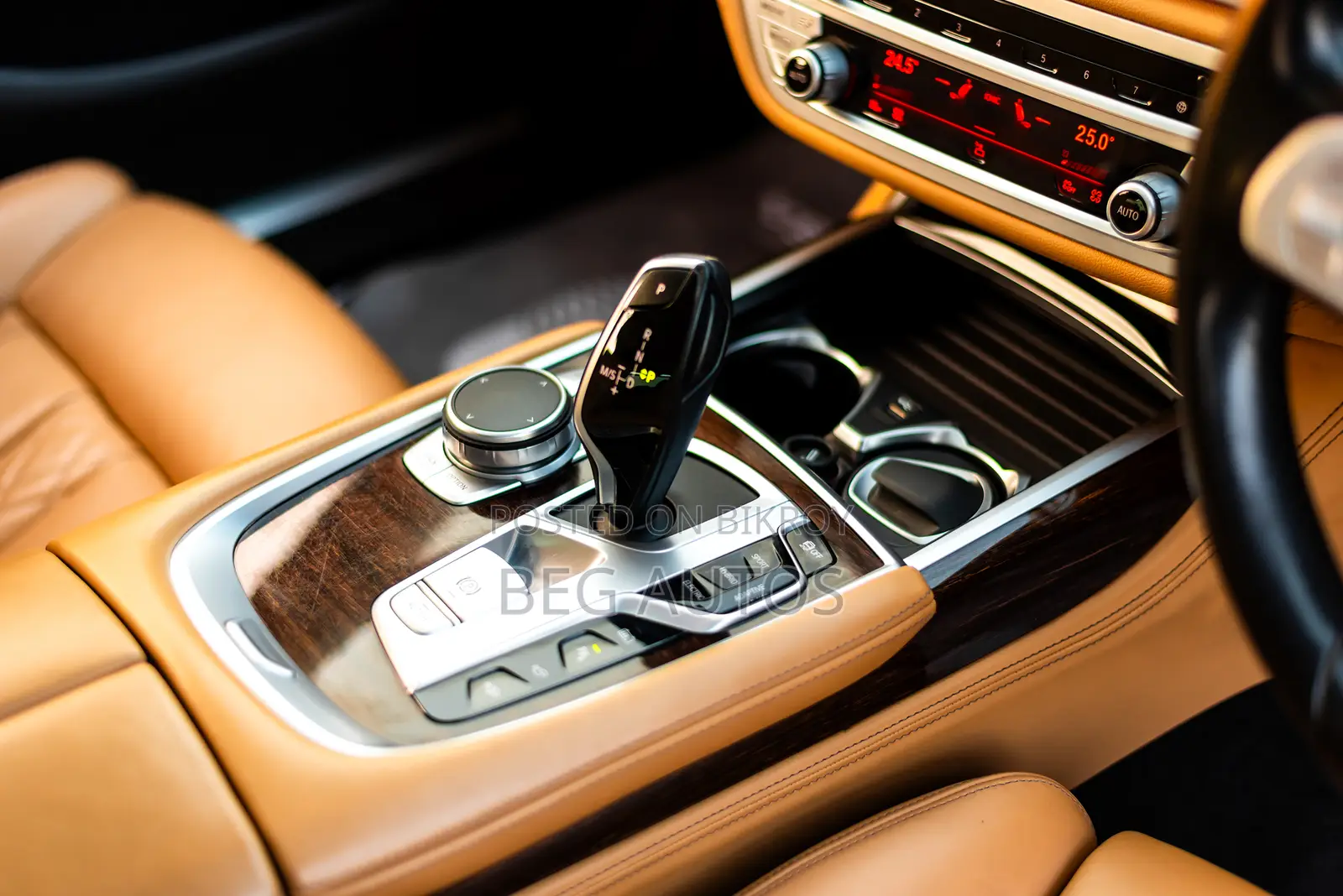 BMW 745LE 7 Series 2019