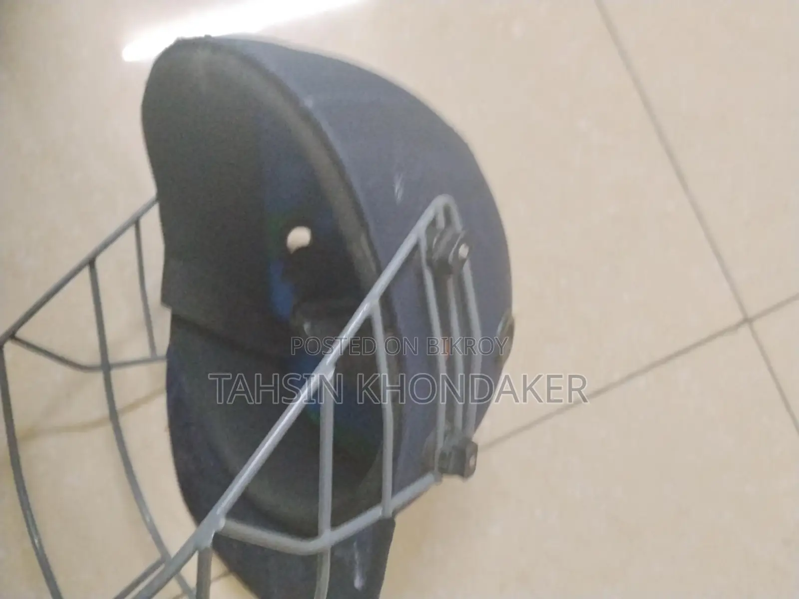 Cricket Helmet for Sale at a Fixed Price