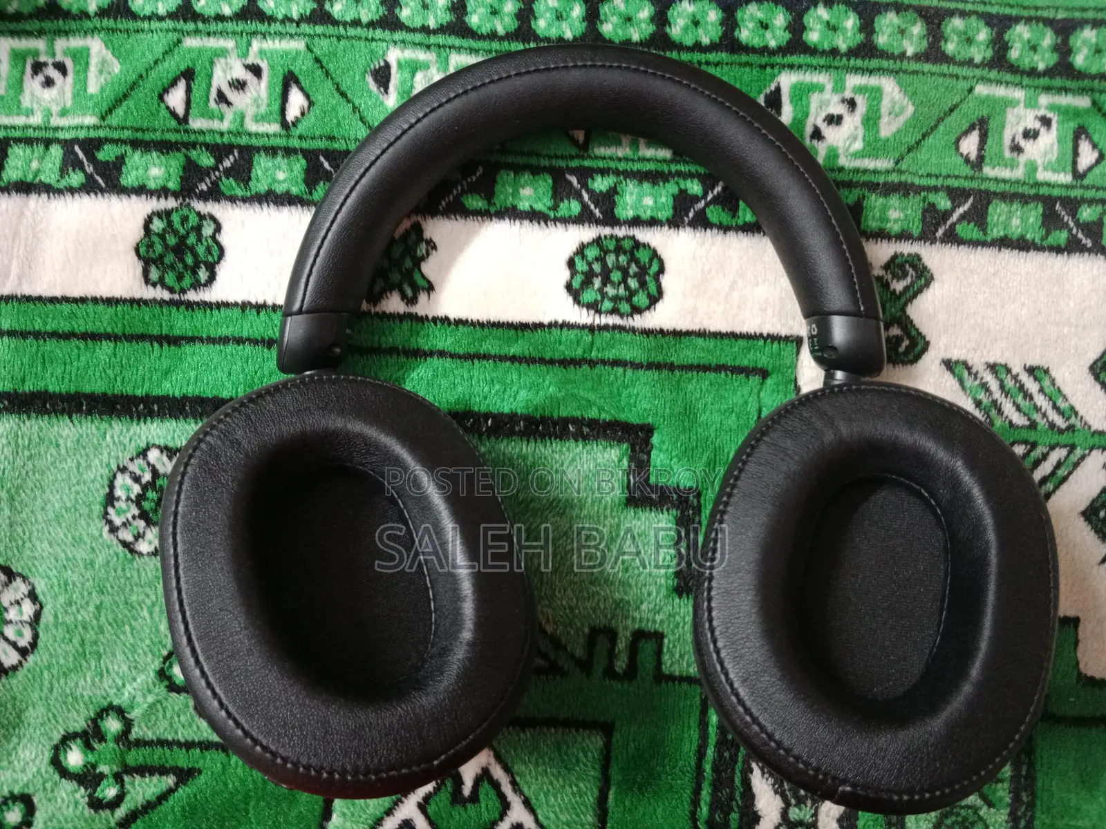Go Black Color