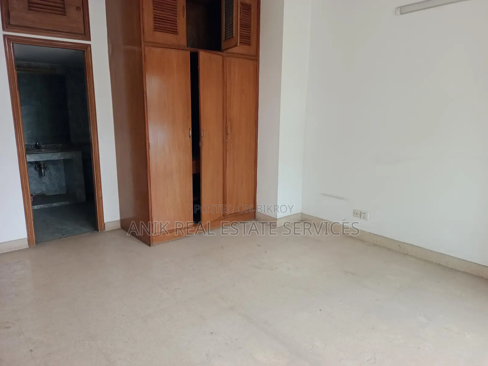 Good Quality 3 Bedroom Un Farnised Flat Rent At Gulshan 2