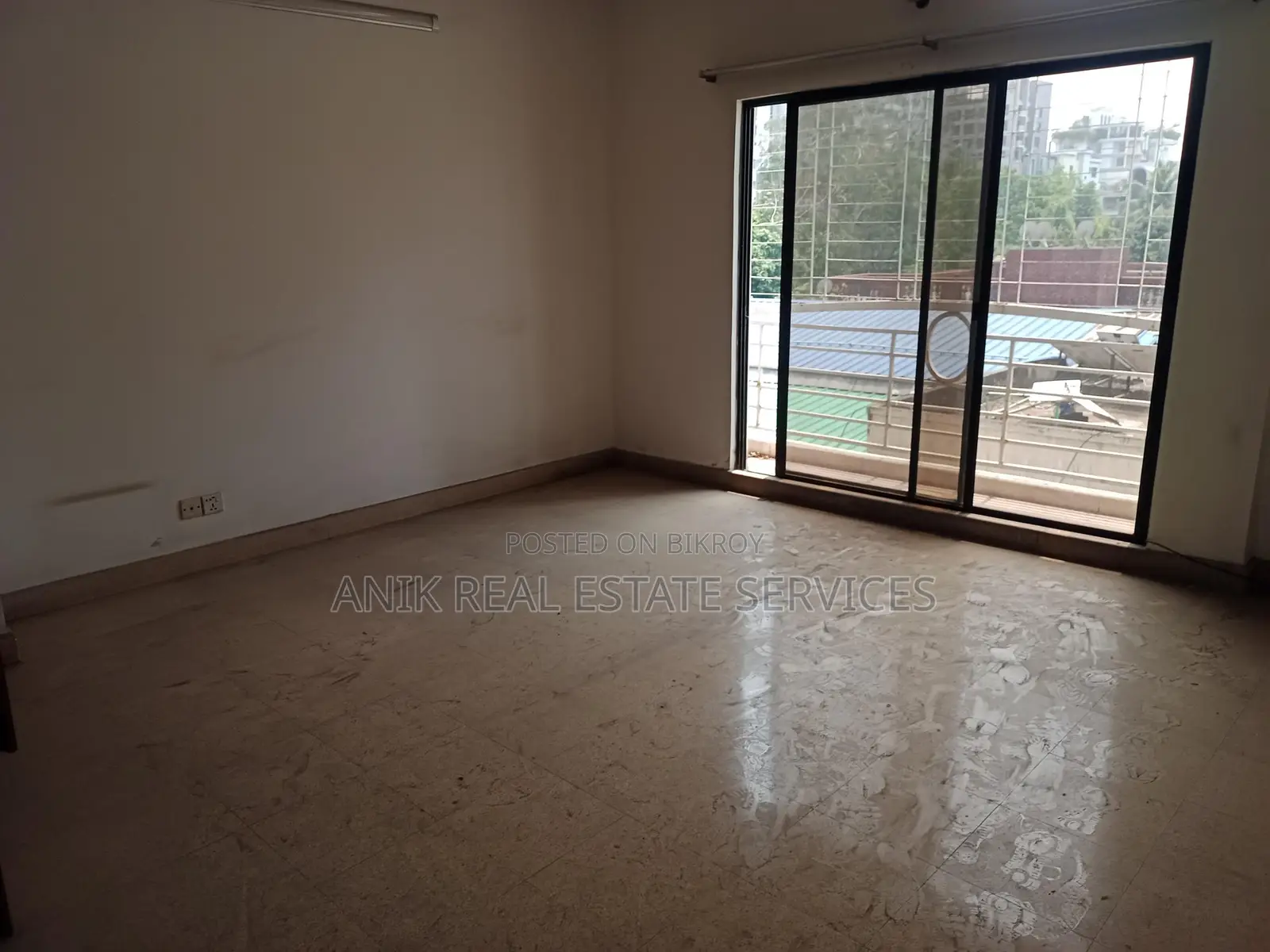 Good Quality 3 Bedroom Un Farnised Flat Rent At Gulshan 2