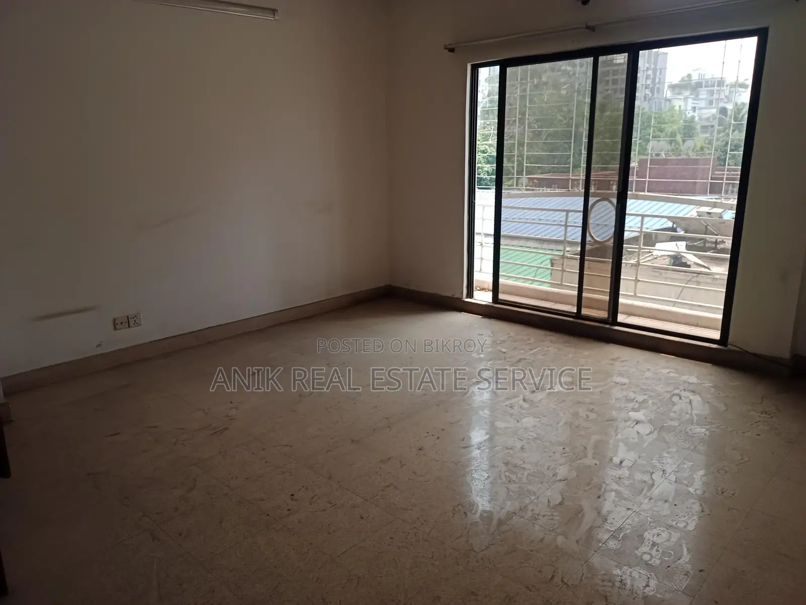 Good Quality 3 Bedroom Un Farnised Flat Rent At Gulshan 2