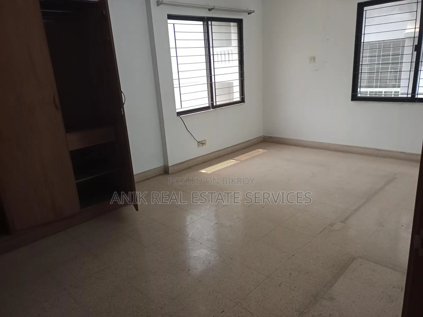 Good Quality 3 Bedroom Un Farnised Flat Rent At Gulshan 2