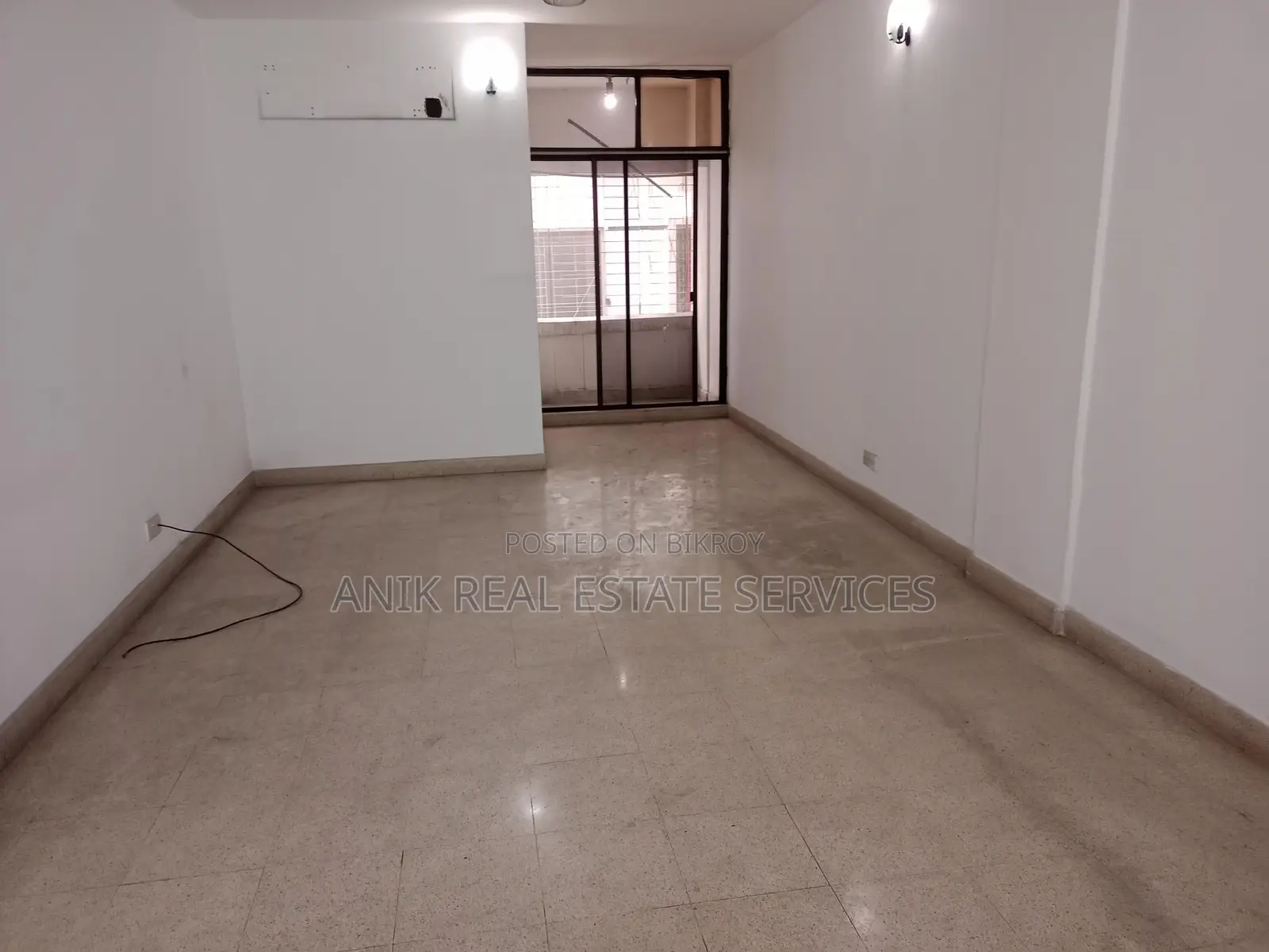 Good Quality 3 Bedroom Un Farnised Flat Rent At Gulshan 2