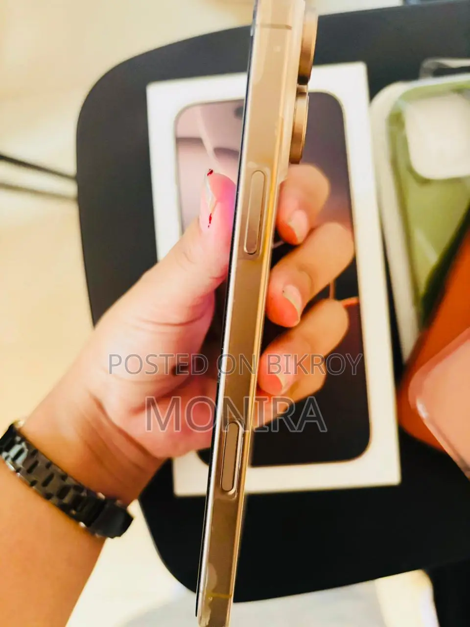 Apple iPhone 16 Pro Max (ব্যবহৃত)