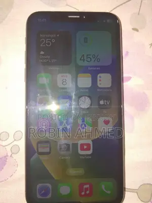 Apple iPhone X . (Used)