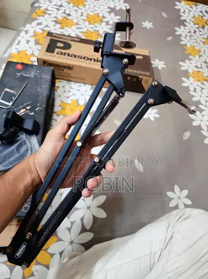 Remax Ck-100 Professional Studio Mic Stand & Phone Holder Kit - Like New