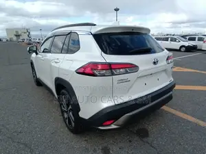 Toyota Corolla Cross Z Pearl Moonroof 2022