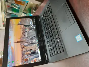 ডেল 7270 কোর i5 ৬ষ্ঠ জেনারেশন ২৫৬জিবি এসএসডি ৮জিবি র‍্যাম ১২.৫" ডিসপ্লে। মাত্র ১টি বাকি