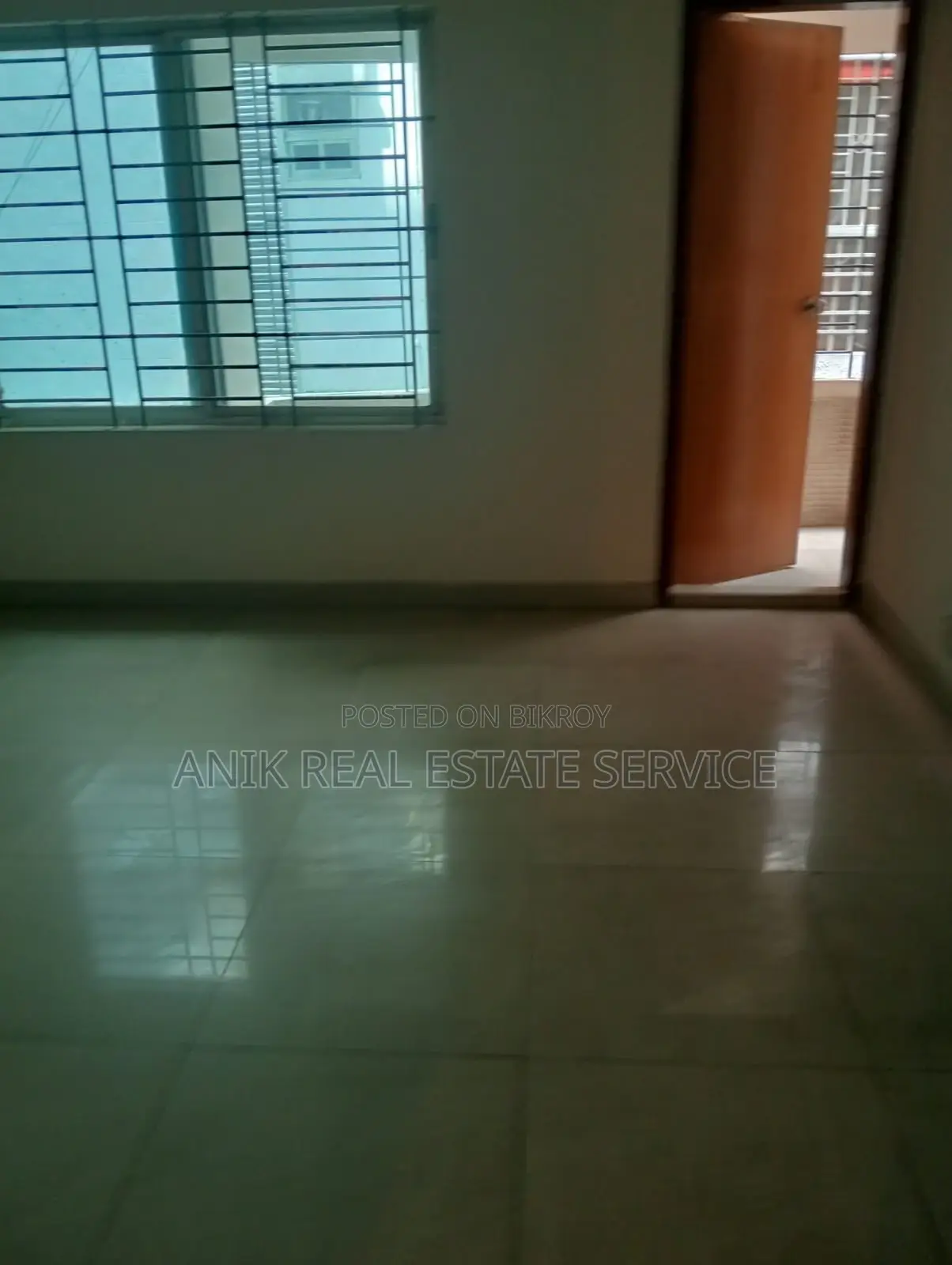 গুলশানে ২২০০ বর্গফুটের অফিস স্পেস ভাড়া