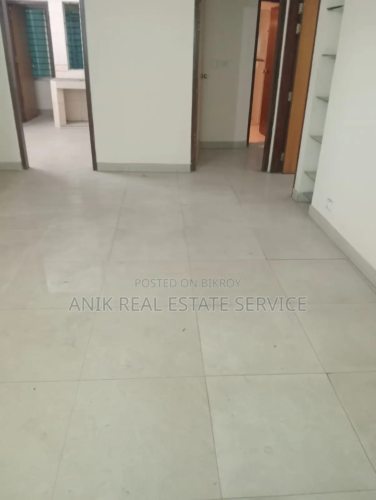 গুলশানে ২২০০ বর্গফুটের অফিস স্পেস ভাড়া