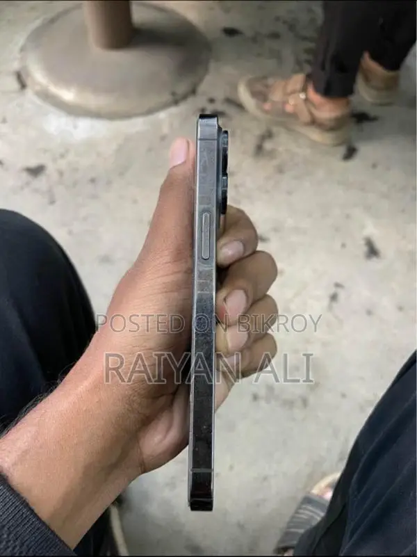 অ্যাপল আইফোন ১৩ প্রো (ব্যবহৃত)