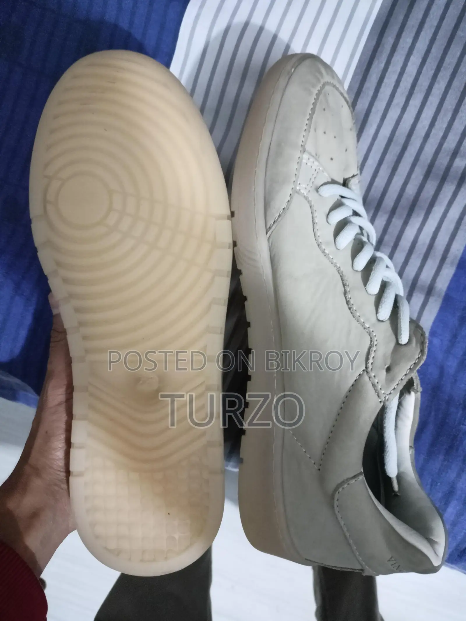 Apex Casual Shoe (Vince Camuto)