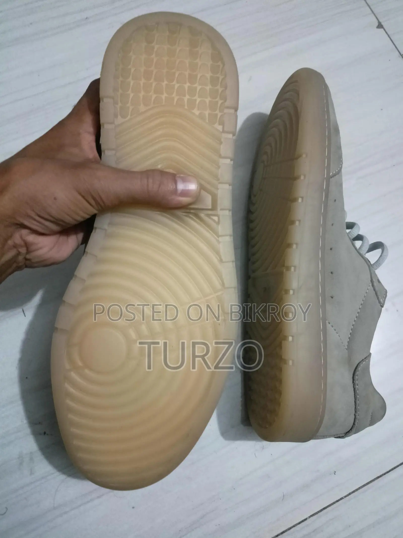 Apex Casual Shoe (Vince Camuto)