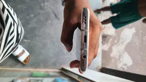 এলজি ভেলভেট ৫জি ৬,১২৮ (ব্যবহৃত)