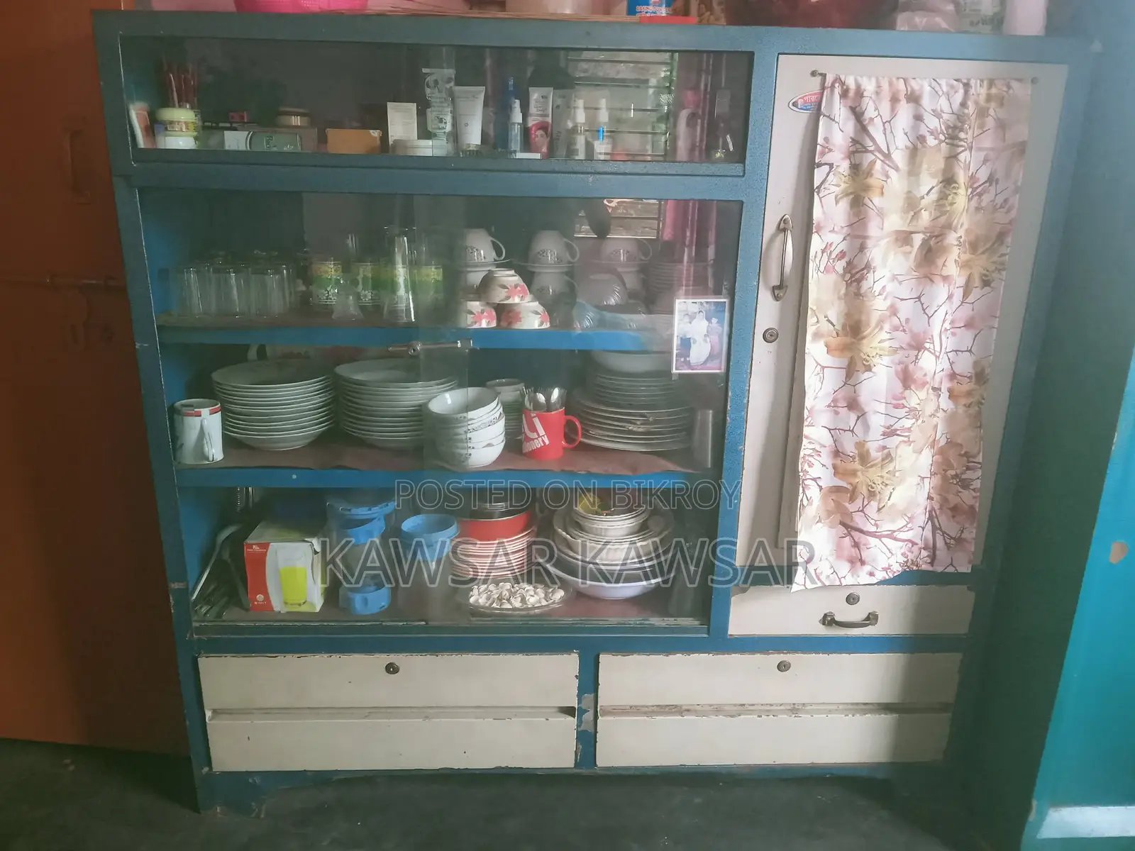Showcases for Sale