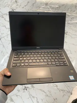 DELL LATITUDE 7390 i5 8g