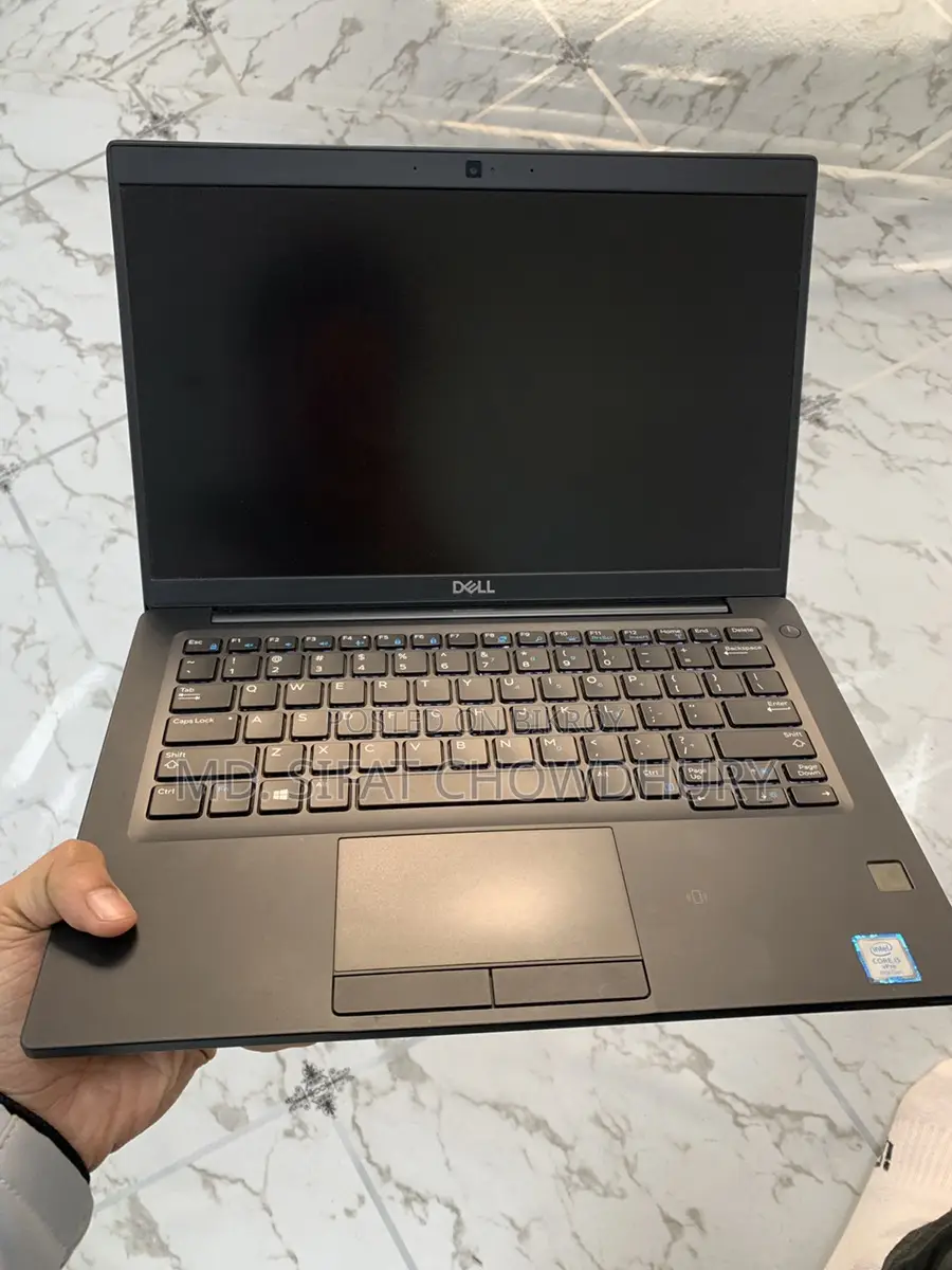 DELL LATITUDE 7390 i5 8g