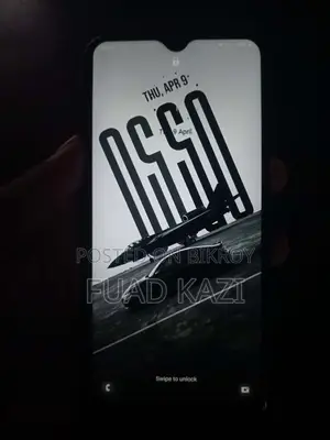 Samsung Galaxy A20 3/32 GB (Used)