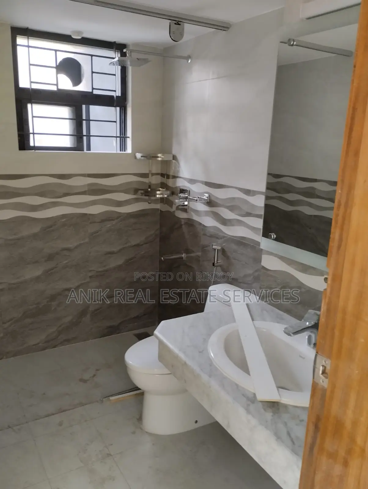 Brand New 2200 Sft Office Space Rent At Banani