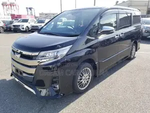 Toyota Noah SIWXB Hybrid 2021