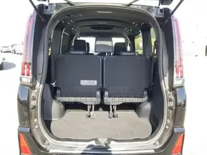 Toyota Noah SIWXB Hybrid 2021