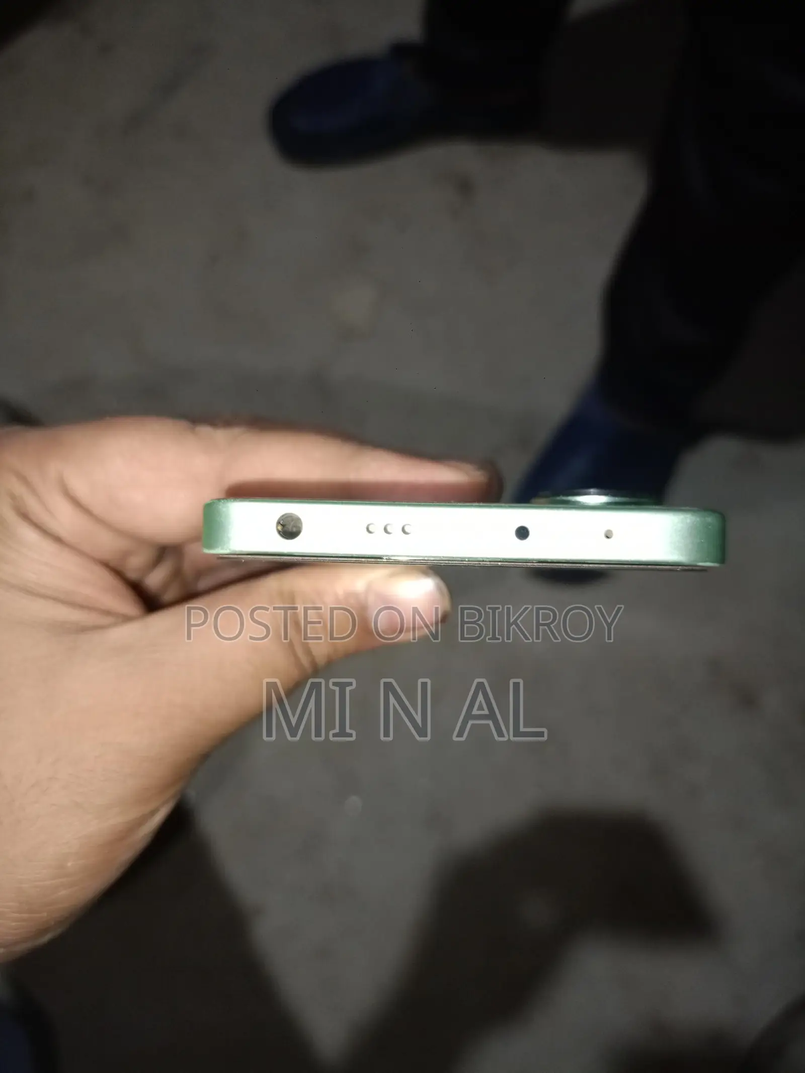 Xiaomi Redmi Note 13 কোনো সমোসা নাই (Used)