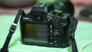 Canon 1200D/Lens 55/250 Zoom