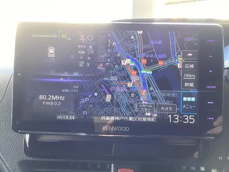 Toyota Voxy Hybrid 2020
